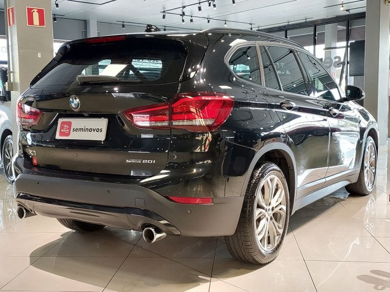 BMW X1 2.0 16V TURBO ACTIVEFLEX SDRIVE20I 4P AUTOMÁTICO 2020/2021 BETIOLO NOVOS E SEMINOVOS LAJEADO / Carros no Vale