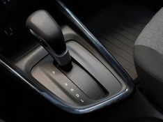 Chevrolet ONIX 1.0 TURBO FLEX PLUS LT AUTOMÁTICO 2021/2022 BETIOLO NOVOS E SEMINOVOS LAJEADO / Carros no Vale