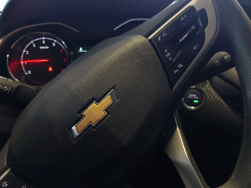Chevrolet ONIX 1.0 TURBO FLEX PLUS LTZ MANUAL 2021/2022 BETIOLO NOVOS E SEMINOVOS LAJEADO / Carros no Vale