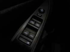 Chevrolet ONIX 1.0 TURBO FLEX PLUS LTZ MANUAL 2021/2022 BETIOLO NOVOS E SEMINOVOS LAJEADO / Carros no Vale