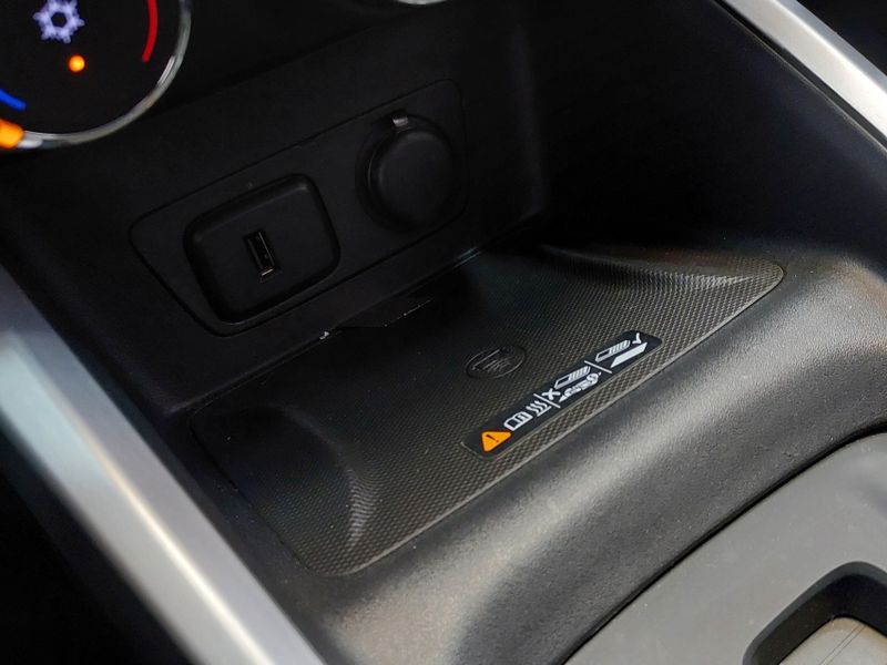 Chevrolet ONIX 1.0 TURBO FLEX PREMIER AUTOMÁTICO 2022/2023 BETIOLO NOVOS E SEMINOVOS LAJEADO / Carros no Vale