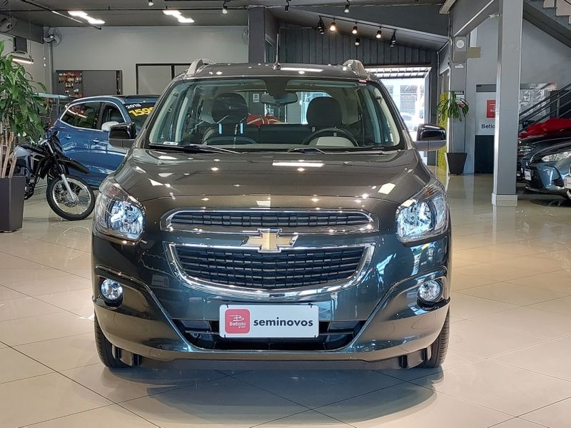 Chevrolet SPIN 1.8 ADVANTAGE 8V FLEX 4P AUTOMÁTICO 2017/2018 BETIOLO NOVOS E SEMINOVOS LAJEADO / Carros no Vale