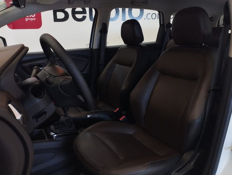 Chevrolet SPIN 1.8 LTZ 8V FLEX 4P MANUAL 2018/2019 BETIOLO NOVOS E SEMINOVOS LAJEADO / Carros no Vale