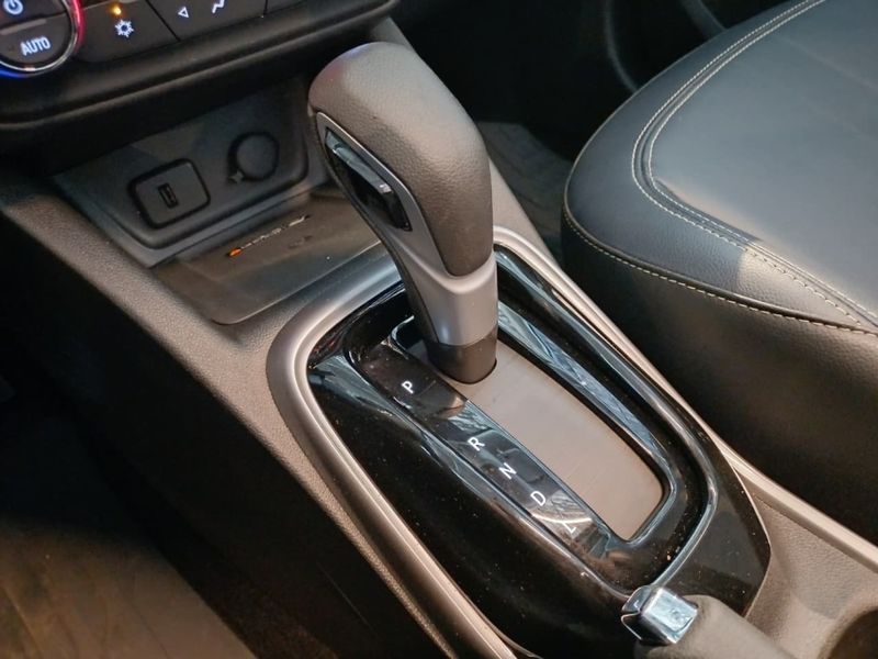 Chevrolet TRACKER 1.2 TURBO FLEX PREMIER AUTOMÁTICO 2021/2022 BETIOLO NOVOS E SEMINOVOS LAJEADO / Carros no Vale