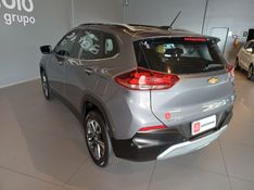 Chevrolet TRACKER 1.2 TURBO FLEX PREMIER AUTOMÁTICO 2021/2022 BETIOLO NOVOS E SEMINOVOS LAJEADO / Carros no Vale