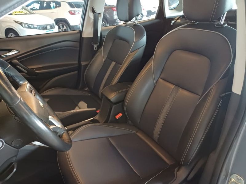 Chevrolet TRACKER 1.2 TURBO FLEX PREMIER AUTOMÁTICO 2021/2022 BETIOLO NOVOS E SEMINOVOS LAJEADO / Carros no Vale