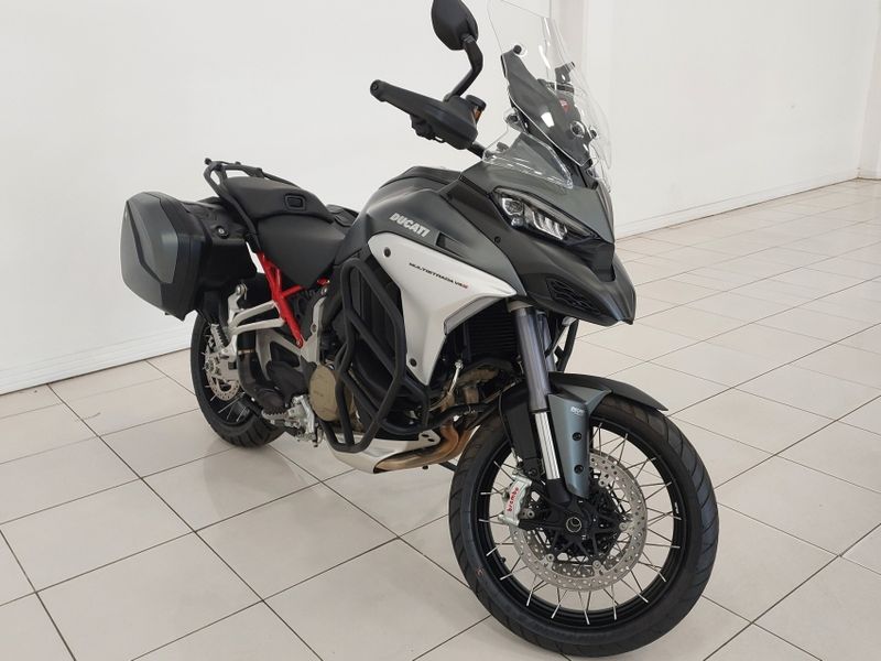 Ducati MULTISTRADA 1200 V4 S S 2023/2023 BETIOLO NOVOS E SEMINOVOS LAJEADO / Carros no Vale