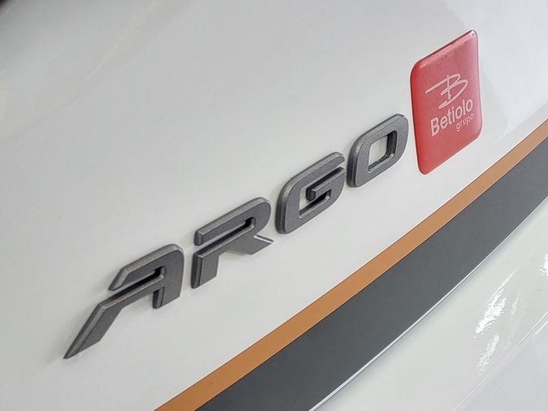 Fiat ARGO 1.3 FIREFLY FLEX TREKKING MANUAL 2023/2023 BETIOLO NOVOS E SEMINOVOS LAJEADO / Carros no Vale