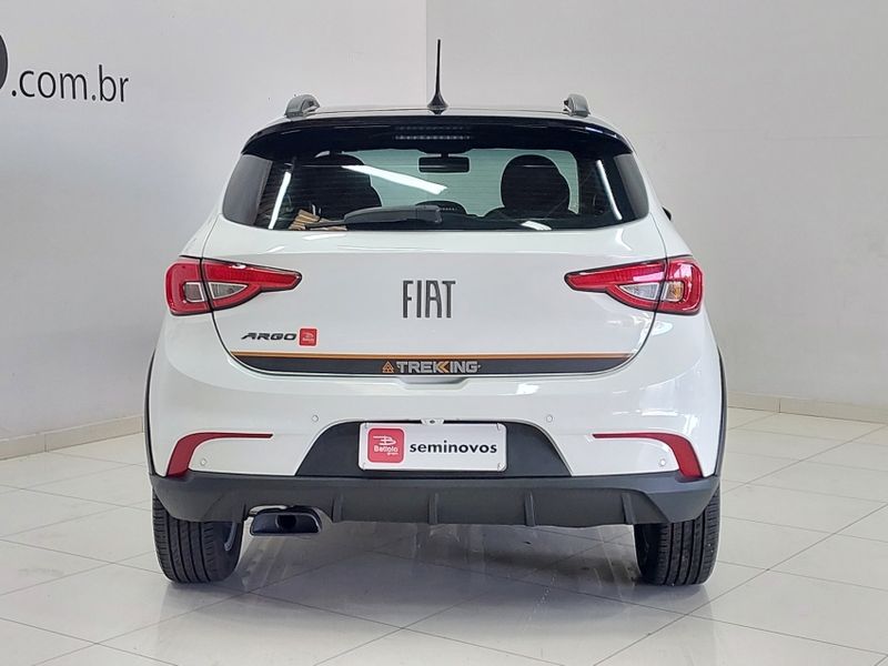 Fiat ARGO 1.3 FIREFLY FLEX TREKKING MANUAL 2023/2023 BETIOLO NOVOS E SEMINOVOS LAJEADO / Carros no Vale