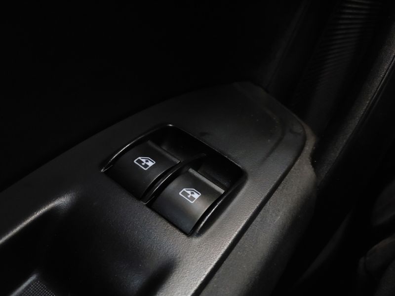 Fiat CRONOS 1.8 E.TORQ FLEX DRIVE AT6 2021/2021 BETIOLO NOVOS E SEMINOVOS LAJEADO / Carros no Vale