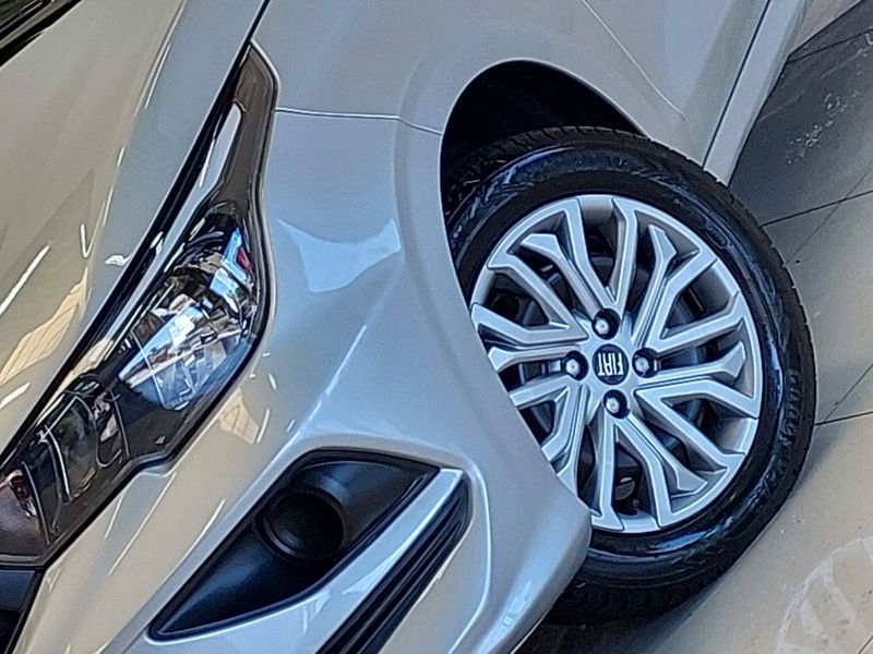 Fiat CRONOS 1.8 E.TORQ FLEX DRIVE AT6 2021/2021 BETIOLO NOVOS E SEMINOVOS LAJEADO / Carros no Vale