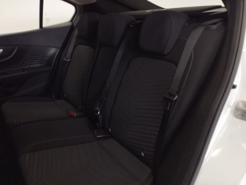 Fiat FASTBACK 1.0 TURBO 200 FLEX AUDACE CVT 2023/2024 BETIOLO NOVOS E SEMINOVOS LAJEADO / Carros no Vale