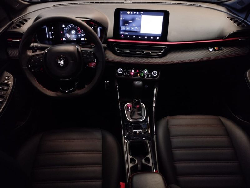 Fiat FASTBACK 1.3 TURBO 270 FLEX ABARTH AT6 2024/2025 BETIOLO NOVOS E SEMINOVOS LAJEADO / Carros no Vale Fiat FASTBACK 1.3 TURBO 270 FLEX ABARTH AT6 2024/2025 BETIOLO NOVOS E SEMINOVOS LAJEADO / Carros no Vale