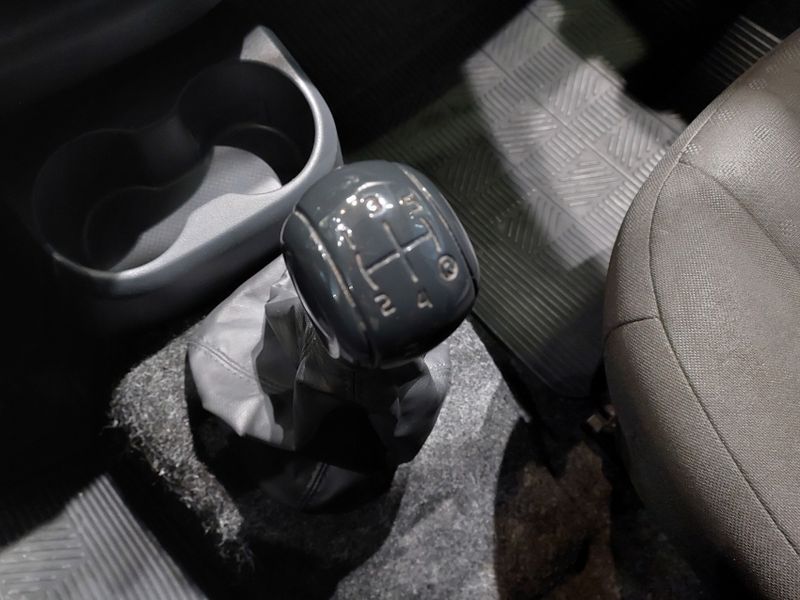 Fiat FIORINO 1.4 MPI FURGÃO ENDURANCE 8V FLEX 2P MANUAL 2021/2021 BETIOLO NOVOS E SEMINOVOS LAJEADO / Carros no Vale