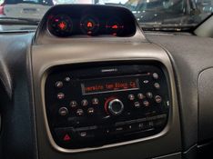 Fiat IDEA 1.8 MPI ADVENTURE 16V FLEX 4P AUTOMATIZADO 2016/2016 BETIOLO NOVOS E SEMINOVOS LAJEADO / Carros no Vale