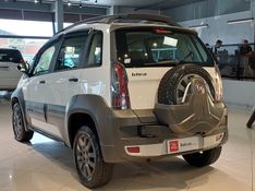 Fiat IDEA 1.8 MPI ADVENTURE 16V FLEX 4P AUTOMATIZADO 2016/2016 BETIOLO NOVOS E SEMINOVOS LAJEADO / Carros no Vale