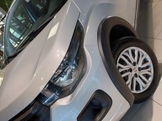 Fiat MOBI 1.0 EVO FLEX LIKE MANUAL 2022/2022 BETIOLO NOVOS E SEMINOVOS LAJEADO / Carros no Vale