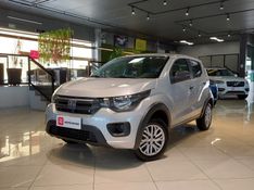 Fiat MOBI 1.0 EVO FLEX LIKE MANUAL 2022/2022 BETIOLO NOVOS E SEMINOVOS LAJEADO / Carros no Vale