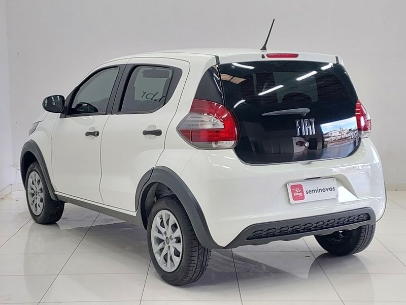 Fiat MOBI 1.0 EVO FLEX LIKE MANUAL 2023/2023 BETIOLO NOVOS E SEMINOVOS LAJEADO / Carros no Vale