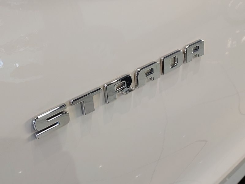 Fiat STRADA 1.4 FIRE FLEX ENDURANCE CS MANUAL 2023/2023 BETIOLO NOVOS E SEMINOVOS LAJEADO / Carros no Vale