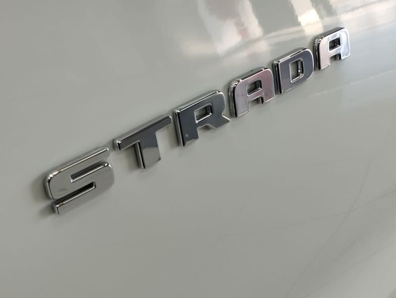 Fiat STRADA 1.4 FIRE FLEX ENDURANCE CS MANUAL 2023/2023 BETIOLO NOVOS E SEMINOVOS LAJEADO / Carros no Vale