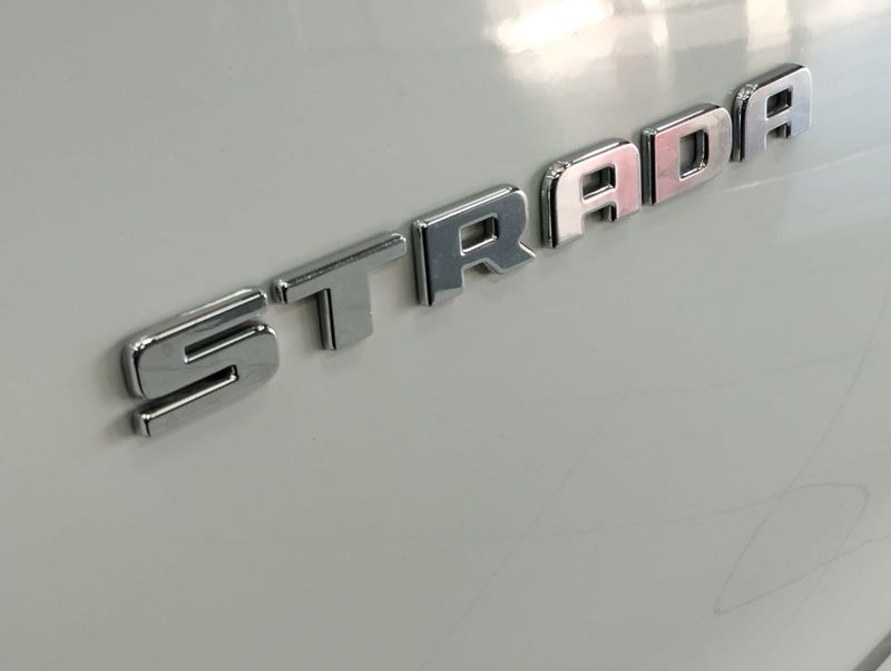 Fiat STRADA 1.4 FIRE FLEX ENDURANCE CS MANUAL 2023/2023 BETIOLO NOVOS E SEMINOVOS LAJEADO / Carros no Vale