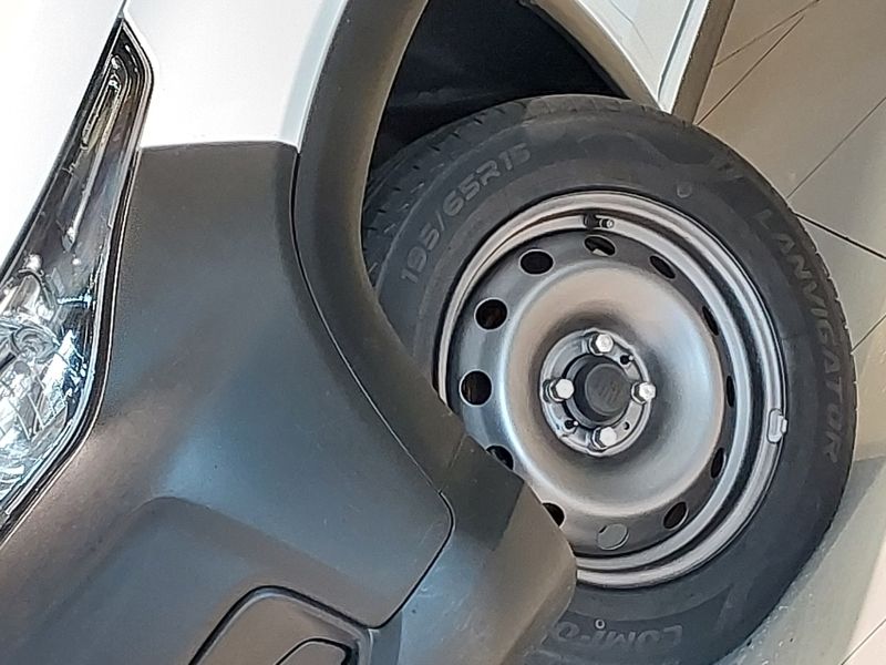 Fiat STRADA 1.4 FIRE FLEX ENDURANCE CS MANUAL 2023/2023 BETIOLO NOVOS E SEMINOVOS LAJEADO / Carros no Vale