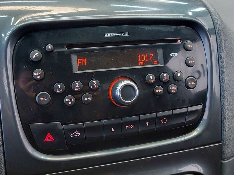 Fiat STRADA 1.4 MPI FREEDOM CS 8V FLEX 2P MANUAL 2019/2020 BETIOLO NOVOS E SEMINOVOS LAJEADO / Carros no Vale