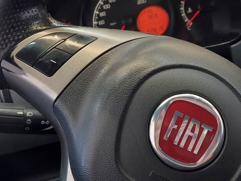 Fiat STRADA 1.4 MPI FREEDOM CS 8V FLEX 2P MANUAL 2019/2020 BETIOLO NOVOS E SEMINOVOS LAJEADO / Carros no Vale