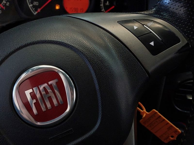 Fiat STRADA 1.4 MPI FREEDOM CS 8V FLEX 2P MANUAL 2019/2020 BETIOLO NOVOS E SEMINOVOS LAJEADO / Carros no Vale