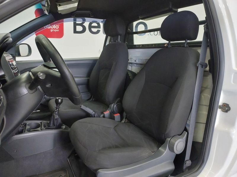 Fiat STRADA 1.4 MPI HARD WORKING CS 8V FLEX 2P MANUAL 2017/2018 BETIOLO NOVOS E SEMINOVOS LAJEADO / Carros no Vale