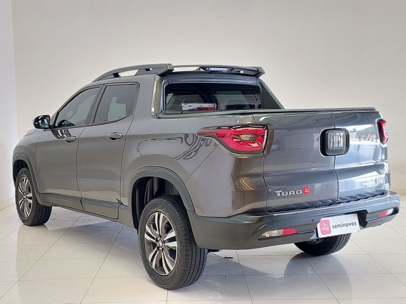 Fiat TORO 1.3 TURBO 270 FLEX FREEDOM AT6 2024/2024 BETIOLO NOVOS E SEMINOVOS LAJEADO / Carros no Vale