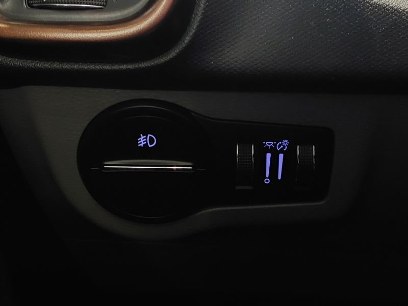 Fiat TORO 2.0 16V TURBO DIESEL VOLCANO 4WD AT9 2017/2018 BETIOLO NOVOS E SEMINOVOS LAJEADO / Carros no Vale