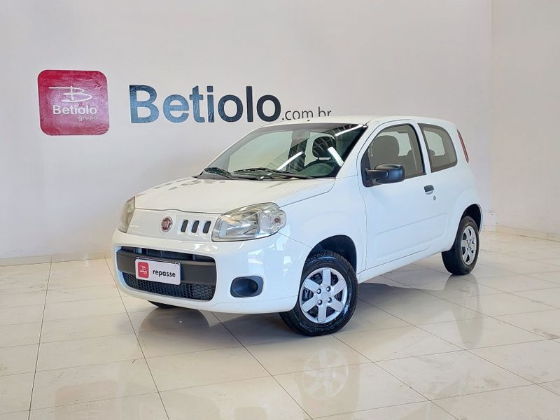 Fiat UNO 1.0 EVO VIVACE 8V FLEX 2P MANUAL 2013/2014 BETIOLO NOVOS E SEMINOVOS LAJEADO / Carros no Vale