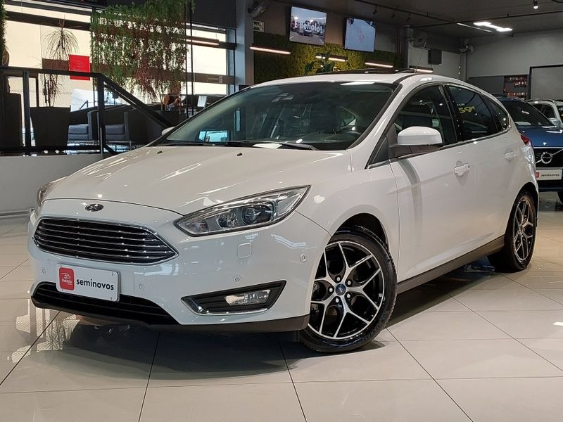 Ford FOCUS 2.0 TITANIUM PLUS 16V FLEX 4P POWERSHIFT 2016/2016 BETIOLO NOVOS E SEMINOVOS LAJEADO / Carros no Vale