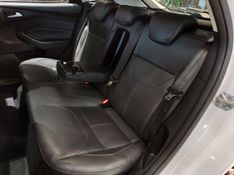 Ford FOCUS 2.0 TITANIUM PLUS 16V FLEX 4P POWERSHIFT 2016/2016 BETIOLO NOVOS E SEMINOVOS LAJEADO / Carros no Vale