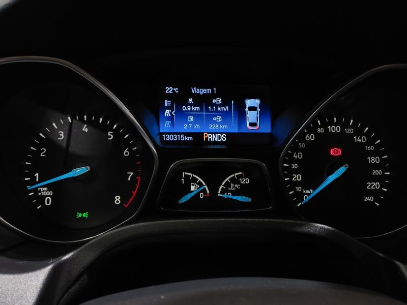 Ford FOCUS 2.0 TITANIUM PLUS 16V FLEX 4P POWERSHIFT 2016/2016 BETIOLO NOVOS E SEMINOVOS LAJEADO / Carros no Vale