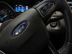 Ford FOCUS 2.0 TITANIUM PLUS 16V FLEX 4P POWERSHIFT 2016/2016 BETIOLO NOVOS E SEMINOVOS LAJEADO / Carros no Vale