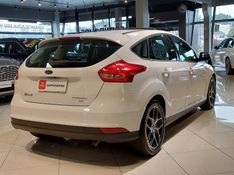 Ford FOCUS 2.0 TITANIUM PLUS 16V FLEX 4P POWERSHIFT 2016/2016 BETIOLO NOVOS E SEMINOVOS LAJEADO / Carros no Vale