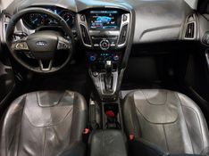 Ford FOCUS 2.0 TITANIUM PLUS 16V FLEX 4P POWERSHIFT 2016/2016 BETIOLO NOVOS E SEMINOVOS LAJEADO / Carros no Vale