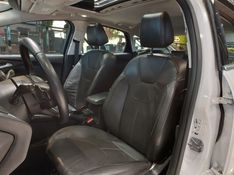 Ford FOCUS 2.0 TITANIUM PLUS 16V FLEX 4P POWERSHIFT 2016/2016 BETIOLO NOVOS E SEMINOVOS LAJEADO / Carros no Vale