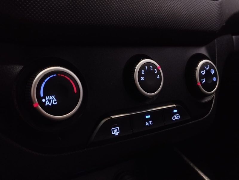 Hyundai CRETA 1.6 16V FLEX ACTION AUTOMÁTICO 2020/2021 BETIOLO NOVOS E SEMINOVOS LAJEADO / Carros no Vale Hyundai CRETA 1.6 16V FLEX ACTION AUTOMÁTICO 2020/2021 BETIOLO NOVOS E SEMINOVOS LAJEADO / Carros no Vale