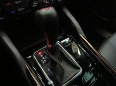 JEEP COMMANDER 1.3 T270 TURBO FLEX LIMITED AT6 2025/2026 BETIOLO NOVOS E SEMINOVOS LAJEADO / Carros no Vale