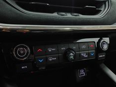 JEEP COMMANDER 1.3 T270 TURBO FLEX LIMITED AT6 2025/2026 BETIOLO NOVOS E SEMINOVOS LAJEADO / Carros no Vale