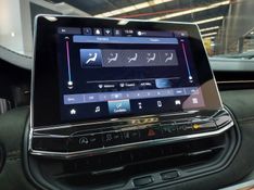 JEEP COMMANDER 1.3 T270 TURBO FLEX LIMITED AT6 2025/2026 BETIOLO NOVOS E SEMINOVOS LAJEADO / Carros no Vale