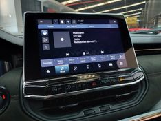 JEEP COMMANDER 1.3 T270 TURBO FLEX LIMITED AT6 2025/2026 BETIOLO NOVOS E SEMINOVOS LAJEADO / Carros no Vale