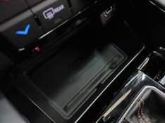 JEEP COMMANDER 1.3 T270 TURBO FLEX LIMITED AT6 2025/2026 BETIOLO NOVOS E SEMINOVOS LAJEADO / Carros no Vale