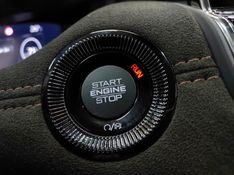 JEEP COMMANDER 1.3 T270 TURBO FLEX LIMITED AT6 2025/2026 BETIOLO NOVOS E SEMINOVOS LAJEADO / Carros no Vale