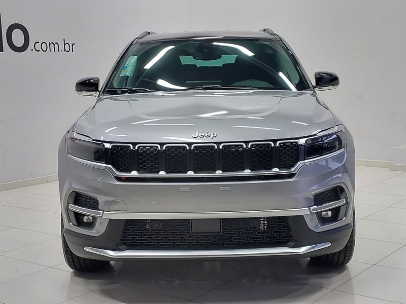 JEEP COMMANDER 1.3 T270 TURBO FLEX LIMITED AT6 2025/2026 BETIOLO NOVOS E SEMINOVOS LAJEADO / Carros no Vale