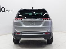 JEEP COMMANDER 1.3 T270 TURBO FLEX LIMITED AT6 2025/2026 BETIOLO NOVOS E SEMINOVOS LAJEADO / Carros no Vale